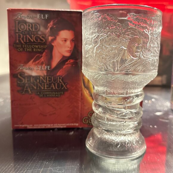 Lord of the Rings “Fellowship of the Ring” Collector Glass Goblets Complete Set - Picture 3 of 5